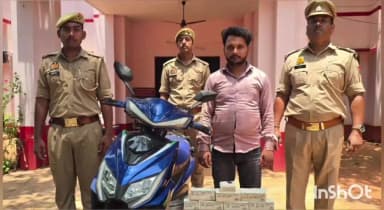 रॉबर्ट्सगंज: रायपुर पुलिस को मिली बड़ी सफलता, भारी मात्रा में अवैध शराब और स्कूटी ₹5450 बरामद