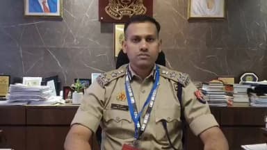 मोहर्रम के दृष्टिगत किये गये सुरक्षा एवं यातायात के व्यापक प्रबंध के संबंध में @LoJcp द्वारा दी गयी बाईट।
@Uppolice
#Lkopolice_On_Duty https://t.co/KcIdMJwlNl