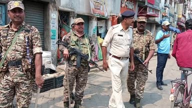 নানুর: কীর্ণাহারে ঘটনায় এলাকায় থমথমে পরিস্থিতি, চলছে পুলিশের টহর দাড়ি