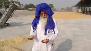 ਤਰਨਤਾਰਨ: ਸੂਬਾ ਪ੍ਰਧਾਨ ਸੁਖਵਿੰਦਰ ਸਿੰਘ ਸਭਰਾ ਵੱਲੋਂ ਐਮਐਸਪੀ ਤੋਂ ਘੱਟ ਰੇਟ 'ਤੇ ਫਸਲ ਖਰੀਦਣ ਦੇ ਦੋਸ਼, ਸਰਕਾਰਾਂ ਘੇਰੇ ਵਿੱਚ