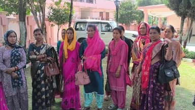 पूर्णागिरि: 110 किमी का सफर तय कर खिरद्वारी के ग्रामीण डीएम के पास पहुंचे, गैस कनेक्शन टनकपुर एजेंसी से जोड़ने की मांग की