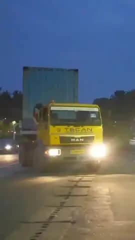 നെയ്യാറ്റിൻക്കര: വിഴിഞ്ഞം തുറമുഖത്ത് നിന്നുള്ള ട്രക്കുകളുടെ ദേശീയപാതയിലൂടെയുള്ള ട്രയൽ റൺ നടന്നു