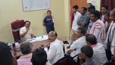 ସୋନପୁର: ଜିଲ୍ଲାର ବିଭିନ୍ନ ମଣ୍ଡି ରୁ ଉଠୁନି ଧାନ ଯୋଗାଣ ଅଧିକାରୀ ଙ୍କ କାର୍ଯ୍ୟାଳୟ ଘେରିଲେ ଚାଷୀ