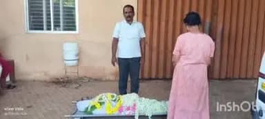ಉಡುಪಿ: ಅಂತ್ಯಕ್ರಿಯೆ ನಡೆಸಲು ಆಸಹಾಯಕರಾಗಿದ್ದ ಮೃತರ ಸಹೋದರಿಗೆ ಸ್ಪಂದಿಸಿದ ಸಮಾಜಸೇವಕ ವಿಷ್ಣು ಶೆಟ್ಟಿ ಅಂಬಲಪಾಡಿ