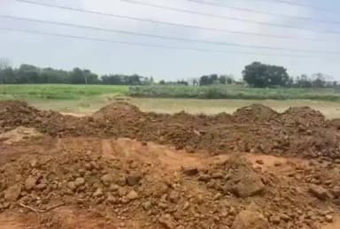 నార్సింగి: కబ్జా ఆరోపణపై భోగ్యకుంట ను పరిశీలించిన అధికారులు