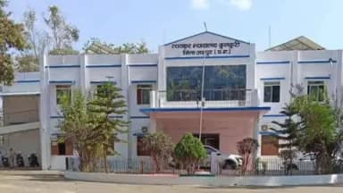 कुनकुरी: न्यायालय कुनकुरी ने बुजुर्ग दंपती पर कुल्हाड़ी से जानलेवा हमला करने वाले आरोपी प्रदीप कुजूर को 10 वर्ष की सजा सुनाई