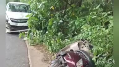കോഴിക്കോട്: മാവൂർ കോഴിക്കോട് റോഡിൽ തെങ്ങിലക്കടവിന് സമീപം കാറും സ്കൂട്ടറും കൂട്ടിയിടിച്ച് സ്കൂട്ടർ യാത്രക്കാരന് പരിക്ക്
