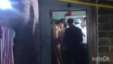 हाथरस: गांव नागला भूरा में बंद मकान में मिले युवक और महिला के शव से मची सनसनी, पुलिस ने मौके पर शवों को भेजा पोस्टमार्टम