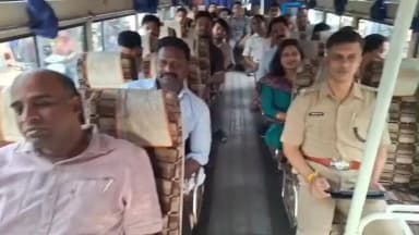 पचोर: पीएम मोदी के ईंधन बचाने के आह्वान पर कलेक्ट sp जिला प्रशासन बस में बैठकर एक साथ रात्रि चौपाल बाबल्दा गांव पहुंचे