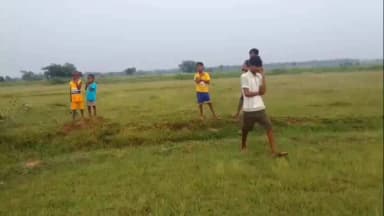 রাজনগর: বজ্রপাতে মৃত্যু হল তাঁতীপাড়া গ্রামে মাঠের মধ্যে থাকা একটি গবাদি পশুর