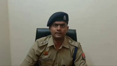 थाना NMPT क्षेत्र के जेतवन चौराहे पर बुलेट और ट्रक की टक्कर में दो बाइक सवारों की मृत्यु हो गई। स्थानीय पुलिस द्वारा शवों को पोस्टमार्टम हेतु भेजा गया।
ट्रक व चालक को हिरासत में लेकर आवश्यक कार्रवाई की जा रही है।
घटना के संबंध में #CO इकौना श्री अलोक कुमार सिंह की बाइट- https://t.co/LAlIu89kox