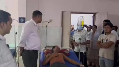 बलौदाबाज़ार: बलौदाबाजार जिले में नायब तहसीलदार पर रिश्वत लेने का आरोप, किसान ने खाया जहर, विधायक संदीप साहू ने लिया जायजा