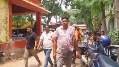 ବୀରମହାରାଜପୁର: ୱାର୍ଡ଼ ନମ୍ବର 1ଡଭଲା ଗାଁମୁଣ୍ଡ ଦେଈ 220 କେଭି ବିଦ୍ୟୁତ୍ ଟାୱାର ନିର୍ମାଣକୁ ବିରୋଧ,ବିନିକା ତହସିଲଦାରଙ୍କୁ ଦାବିପତ୍ର ଦେଲେ ଗ୍ରାମବାସୀ