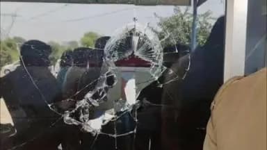बुलंदशहर: औरंगाबाद क्षेत्र में पाली मोड पर युवक को मारी गई गोली, हायर सेंटर किया गया रेफर