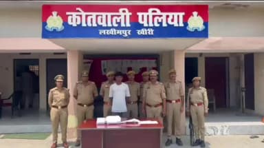 पलिया पुलिस ने कस्बा क्षेत्र के मोहल्ला सुभाष नगर निवासी युवक को चोरी के माल और अवैध तमंचे के साथ किया गिरफ्तार।