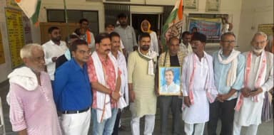 बांसडीह: रेवती कस्बे में राहुल गांधी के जन्मदिन पर कांग्रेस कार्यकर्ताओं ने विविध कार्यक्रमों का आयोजन किया