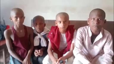 बहादुरपुर: बहादुरपुर थाना क्षेत्र अंतर्गत सिनुआरा गांव में उस समय अफरा-तफरी मच गई,मदरसे से भागे चार बच्चे, गांव में मचा हड़कंप