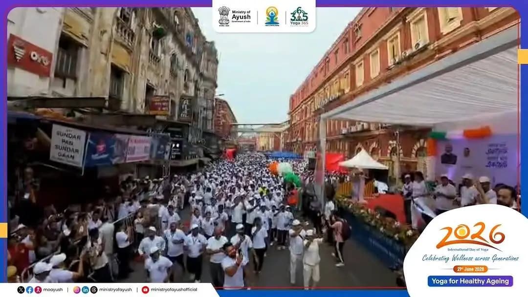 A vibrant display of energy, enthusiasm, and unity!
As part of #DaudSeDhyan, citizens gathered at Kolkata's iconic Writers' Building to practice Yoga together and spread the message of #IDY2026 far and wide.
Take a look at some memorable glimpses...
#IDY2026 #YogaForHealthyAgeing #स्वस्थ_आयु_के_लिए_योग #InternationalDayOfYoga2026 #Yoga365 #VandeYoga #Hargharyoga #Pmkesaathyoga
@narendramodi @mppratapraojadhao @mdniyyoga @mib_india @akashvani_air @aiia_gov @ddnational @airnewsalerts @ani_trending @ptinews_multimedia @unitednewsofindia @mygovindia @mygovbangla @mygov.hindi @mib_india @yasministryindia @mybharatgov @internationalyogadaywestbengal @indiapost_dop
