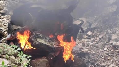 बाराकोट: लोहाघाट पिथौरागढ़ मार्ग में बंतोली में कार दुर्घटनाग्रस्त, दो लोगों की मौत, कार में लगी आग