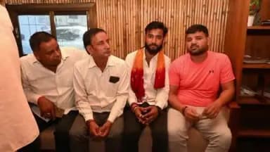 तरबगंज: बीजेपी सांसद करण भूषण सिंह ने निजनिवास विश्नोहरपुर जनतादर्शन पर जनता की समस्याओं पर की जनसुनवाई