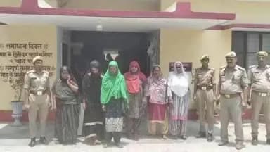 मार्टिनगंज: मोहर्रम के दौरान मारपीट, पथराव और जान से मारने की धमकी देने के मामले में 6 महिलाएं गिरफ्तार, भेजी गई जेल