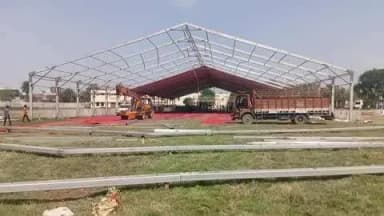 राठ: BNV डिग्री कॉलेज के मैदान में योग दिवस पर मुख्यमंत्री योगी आदित्यनाथ के दौरे को लेकर युद्ध स्तर पर तैयारियां जारी