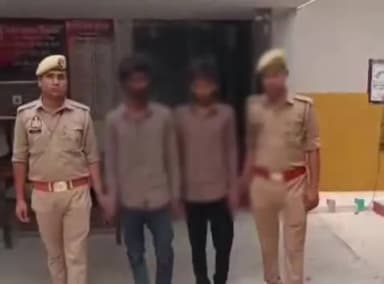 सरीला: मंगरौंठ मोड़ के पास हुए मंगलसूत्र लूटकांड का पुलिस ने किया खुलासा, दो अभियुक्त गिरफ्तार, लूटा गया मंगलसूत्र व बाइक बरामद