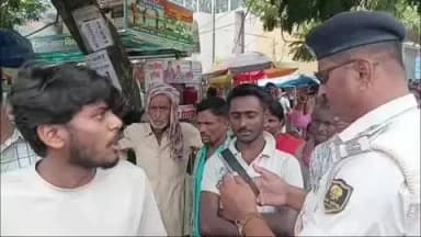 पूर्णिया पूर्व: पूर्णियाँ: वाहन चालकों ने सिंगल पुलिस और बिना चालान काटने वाली मशीन को लेकर पुलिस वालों पर कई गंभीर आरोप लगाए !