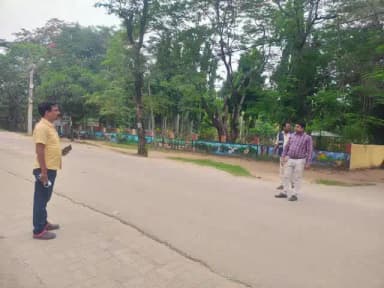 सिमडेगा: सिमडेगा में वाहन जांच अभियान: 44 वाहनों पर कार्रवाई, ₹1.32 लाख जुर्माना