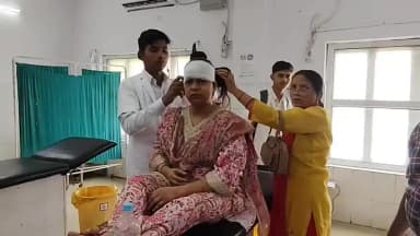 इटावा: कोतवाली इलाके के रामगंज में रंजिश के चलते आरोपियों ने क्लीनिक पर धावा बोलकर डॉक्टर को लहूलुहान किया, तीन पर मुकदमा