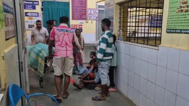 फरसगांव: सड़क हादसे में घायल व्यक्ति की इलाज के दौरान मौत, परिजनों ने अस्पताल और 108 एंबुलेंस पर लगाया लापरवाही का आरोप