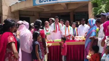 సిద్దిపేట అర్బన్: అయినా పూర్ ఎస్సీ కాలనీలో ఘనంగా పున ప్రారంభమైన ఎంపీపీఎస్ పాఠశాల : ఎంఈఓ రవి