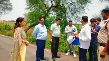 शंभूगंज: रक्सौल हल्दिया एक्सप्रेसवे निर्माण कार्य को लेकर अधिकारियों की टीम ने शंभूगंज में किया जमीन का निरीक्षण