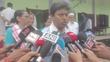 বিশ্বনাথ: ৫খন বিদ্যালয়ত অত্যাধুনিক সংহত বিজ্ঞানাগাৰ উদ্বোধন সম্পৰ্কত বিশ্বনাথত বিধায়ক পল্লব লোচন দাসৰ মন্তব্য