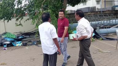 மதுரவாயல்: ஏரிக்கரை பேருந்து நிலையம் அருகே விளம்பர பலகை விழுந்து விபத்து - ஒரு லட்சம் அபராதம் விதித்த துணை ஆணையர்
