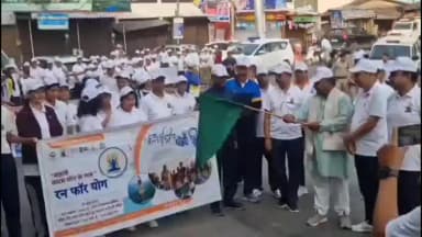 पौड़ी: योग के लिए दौड़ा पौड़ी, युवाओं ने दिया 'फिट उत्तराखंड' का संदेश