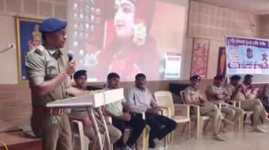 ગીર ગઢડા: ગીરસોમનાથ જીલ્લા ટ્રાફિક શાખા અને આરટીઓ દ્રારા દ્રોણ ગુરુકુલ ખાતે વિધાર્થીઓને ટ્રાફિક અવેરનેસ અંતર્ગત કાયઁક્રમ યોજાયો