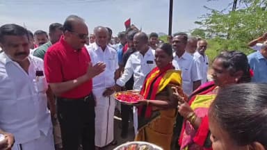 ஆண்டிப்பட்டி: ஆண்டிபட்டி அருகே சீமை கருவேல மரங்களை அகற்றும் பணியை துவக்கி வைத்த வைகோ