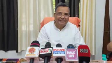 मैनपुरी: सर्किट हाउस में पहुंचे कैबिनेट मंत्री जयवीर सिंह ने पत्रकारों से वार्ता में दिए कई बड़े बयान