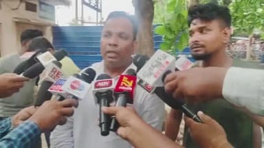 କୁକୁଡାଖଣ୍ଡି: ଗୋଳନ୍ଥରା ଥାନା ଗାନ୍ଧୀ କଲେଜ ହଷ୍ଟେଲରେ ଝୁଲନ୍ତା ଅବସ୍ଥାରେ ଛାତ୍ର ଉଧାର, ପ୍ରତିକ୍ରିୟା ରଖିଲେ ମୃତ ଛାତ୍ରୀଙ୍କ ମାମୁଁ