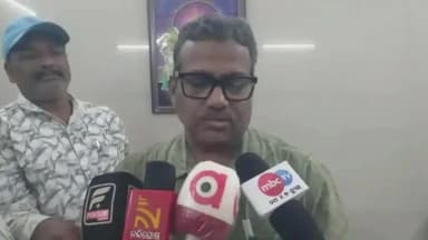 ଢେଙ୍କାନାଳ ସଦର: ସ୍ବାସ୍ଥ୍ୟମିତ୍ରଙ୍କ ଅହେତୁକ ଛଟେଇ ପ୍ରତିବାଦରେ, ମୁଖ୍ୟ ଚିକିତ୍ସାଧିକାରୀଙ୍କୁ ଦାବିପତ୍ର ପରେ ମୁଖ୍ୟ ଚିକିତ୍ସାଧିକାରିଙ୍କ ପ୍ରତିକ୍ରିୟା