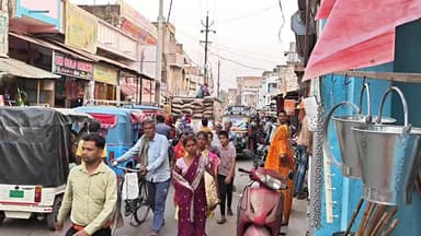 फुल्लीडूमर: खेसर बाजार में बढ़ते अतिक्रमण और अव्यस्था से आमजन परेशान, प्रतिदिन लग रहा जाम