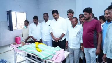 వర్ధన్నపేట: వర్ధన్నపేట మార్చురీలో విద్యుత్ ప్రమాదానికి గురై మృతి చెందిన,కుటుంబాన్ని పరామర్శించిన ఎమ్మెల్యే