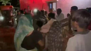 बड़वाह: लालपुरा मे मकान के सामने गड्ढा खोदने को लेकर एक ही समुदाय के दो पक्षों के बीच खूनी संघर्ष,खूब चले लाठी-डंडे धारदार हथिया