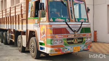 केळापूर: पांढरकवडा टोल नाका येथे अन्न व औषध प्रशासनाच्या कारवाईत सुपारीचे ट्रक जप्त 89 लाखांच्या सुपारी सह दोन ट्रक जप्त