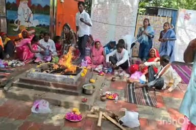 માંગરોળ: જલેબી હનુમાનજી મંદિર ખાતે ડાંગ જિલ્લાના ખ્રિસ્તી ધર્મ અંગીકાર કરનાર 20 આદિવાસી પરિવારો એ ફરી હિન્દુ ધર્મમાં ઘર વાપસી કરી