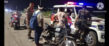 इटकी: इटकी:- रांची में पुलिस का महा एक्शन: आधी रात को सड़कों पर उतरी फोर्स नगड़ी और इटकी में की ताबड़तोड़ चेकिंग।