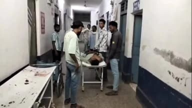 पुनासा: पुरनी-बिजोरा माफी मार्ग पर दर्दनाक हादसा, तीन युवक गंभीर घायल