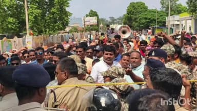 नारायणपुर: नारायणपुर में धर्मांतरण को लेकर सर्व समाज और जनजातीय समाज का बड़ा प्रदर्शन