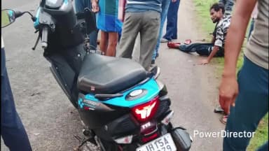 सोनारायठाढ़ी: सारठ देवघर मुख्य मार्ग महतोडीह के समीप स्कूटी दुर्घटना में तिलंबाटांड़ निवासी युवक घायल,इलाज को लेकर भेजा गया अस्पताल